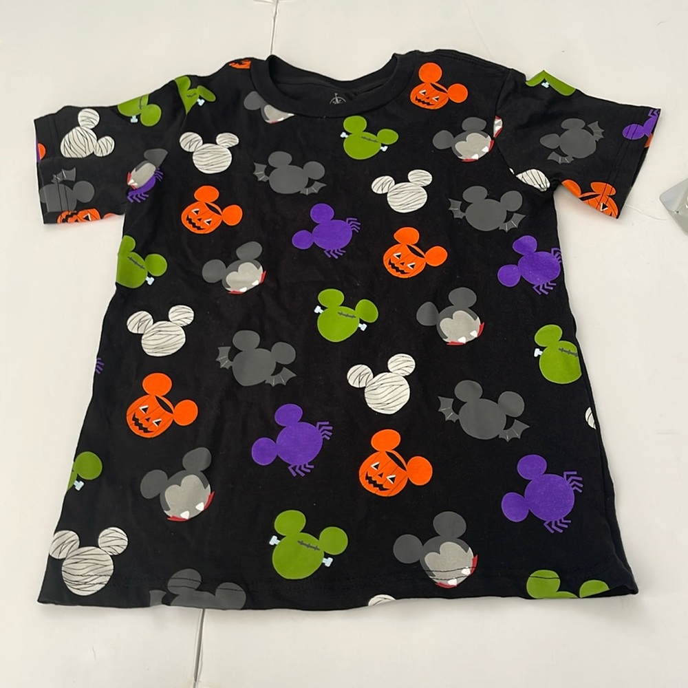 Disney Halloween Mickey Boys Size M 7-8